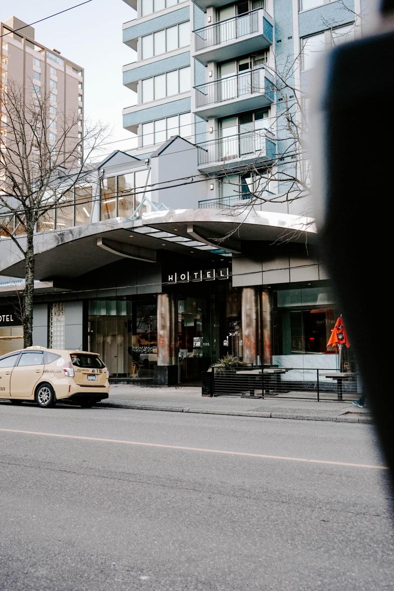 Blue Horizon Hotel Vancouver Exterior foto